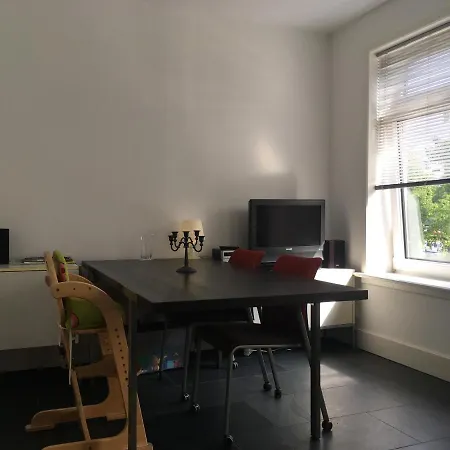 Appartement 55M2 Met Veranda En Dakterras Aan De Zuid-Willemsvaart Den Bosch Apartment *