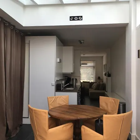 Aan De Zuid-willemsvaart Den Bosch Apartament