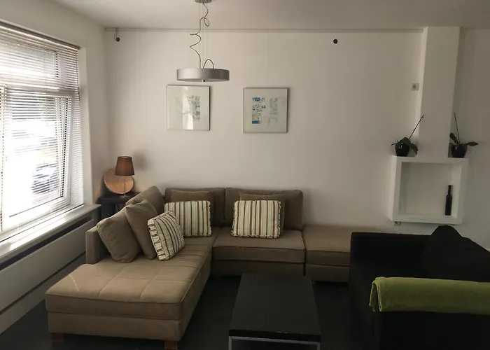 Aan De Zuid-willemsvaart Den Bosch Apartment